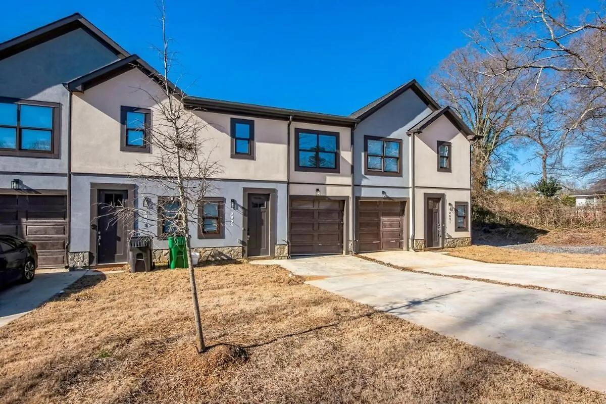 Hébergement de vacances Villa Pet Friendly 3Br House In Charlotte